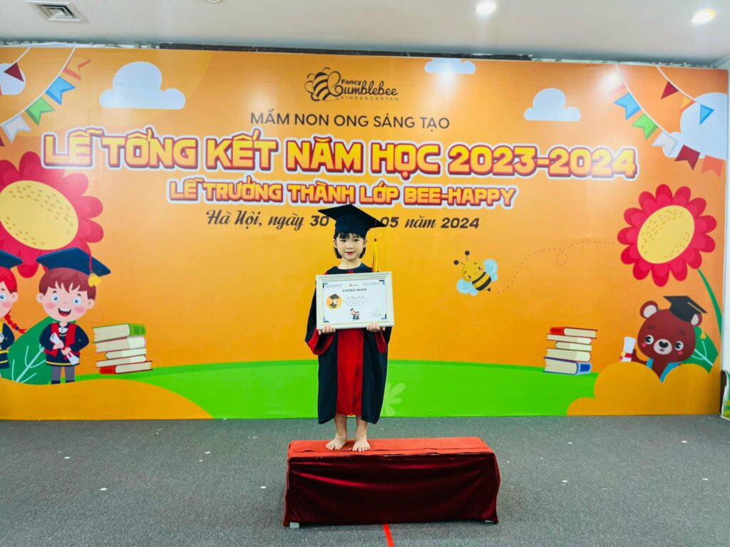 Vinh danh các bé lớp MGL Bee Happy hoàn thành xuất sắc chương trình giáo dục mầm non 5-6 tuổi năm học 2023-2024
